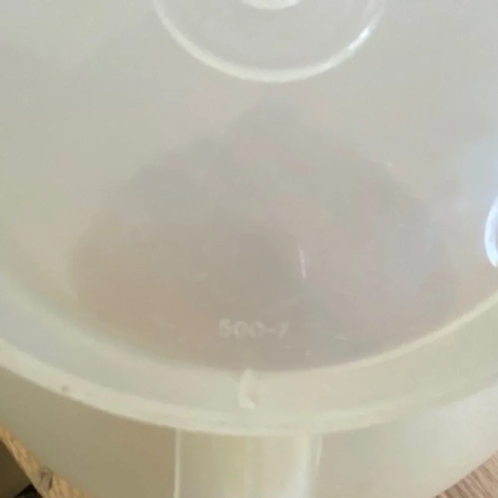 Tupperware Measuring Pitcher 8 Cup Translucent Good Vintage Mix-N-Stor 500-7